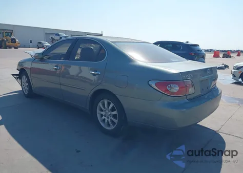 2002 Lexus Es 300 z USA, uszkodzony, nr VIN JTHBF30G620057035